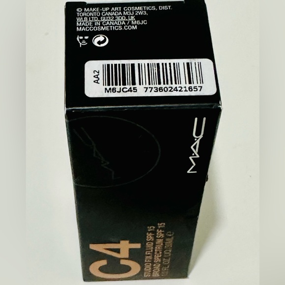 NEW! Mac Foundation Studio Fix Fluid Foundation SPF 15 C4 โค๏ธ๐๐๐ฅฐ - Picture 3 of 3